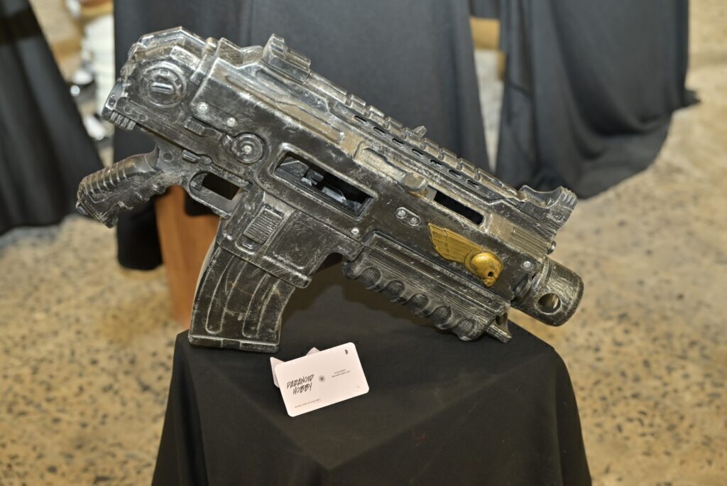 Miniature Warhammer Bolter In 3D Resin Miniature in 3D Resin — Warhammer Bolter tỷ lệ nhỏ chi tiết cao