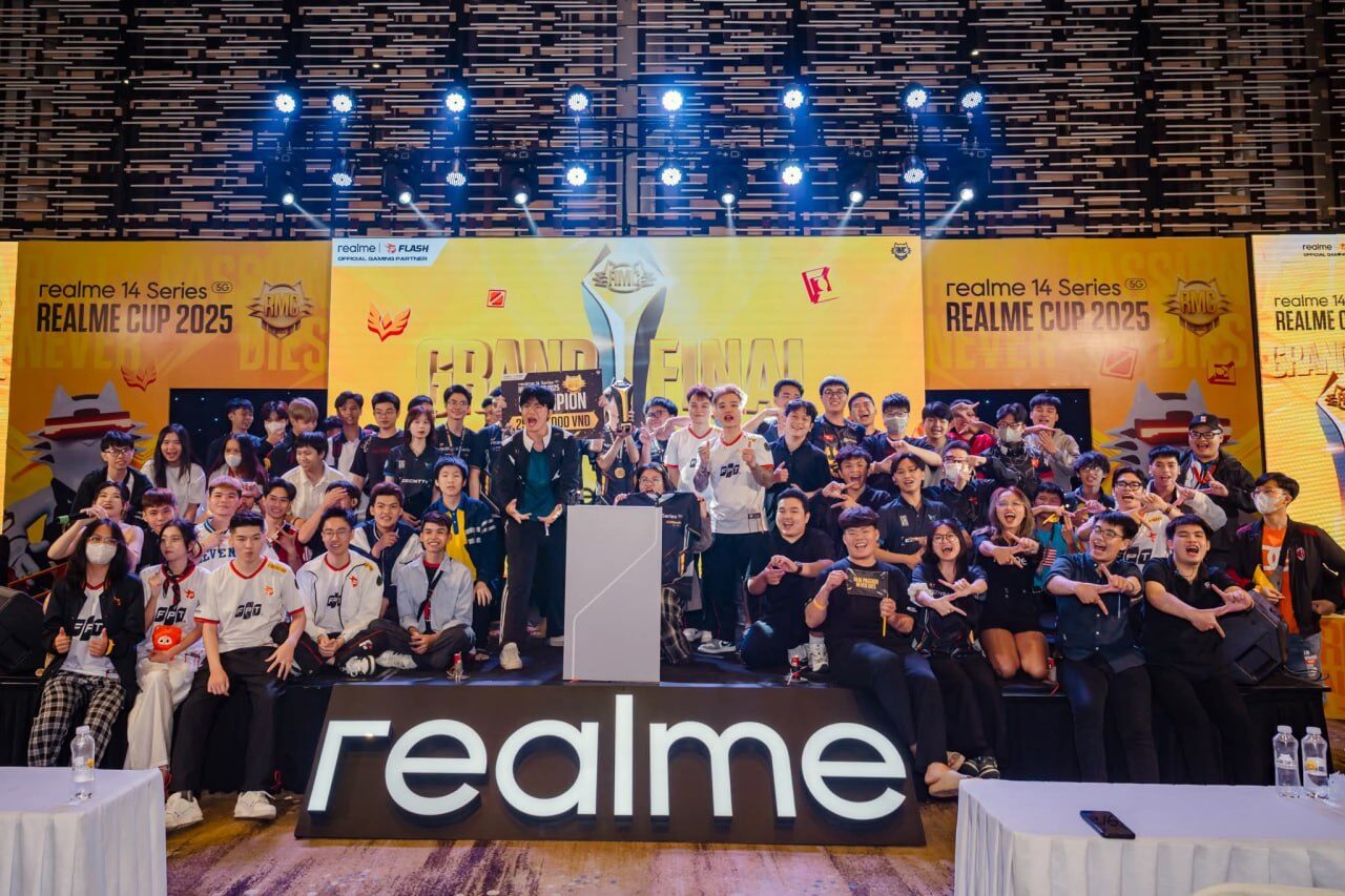 Cúp vô địch Realme Cup - Chi tiết Chi tiết cúp vô địch Realme Cup in 3D resin