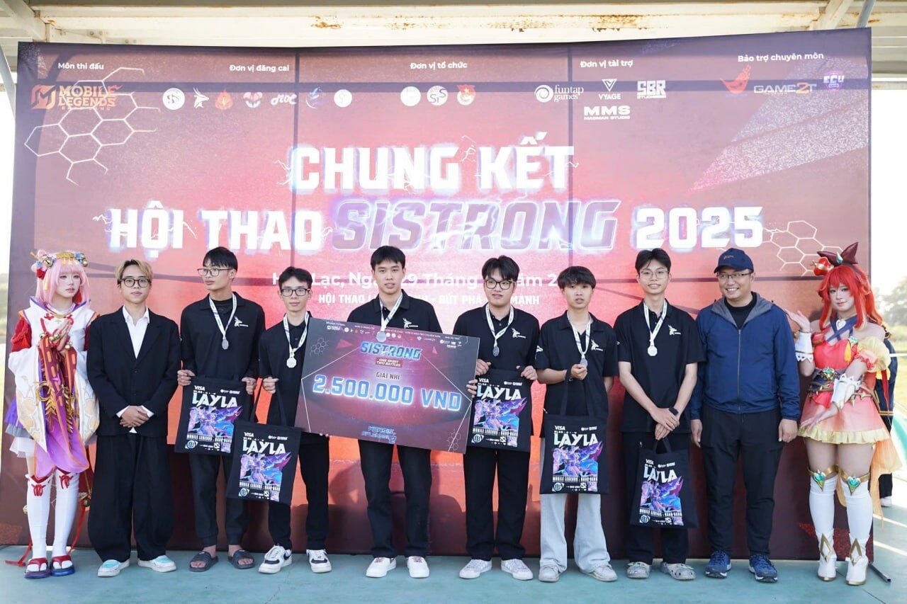 Cúp Esport Sistrong 2025 Chi Tiết Cúp Esport ĐHQG Hà Nội xi mạ vàng chi tiết