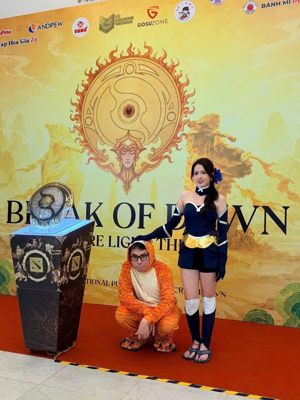 Khiên Aegis Dota 2 tỉ lệ 1:1 in 3D nhựa PETG tại Pubstorm Hà Nội hình ảnh #3 — In Mô Hình 3D
