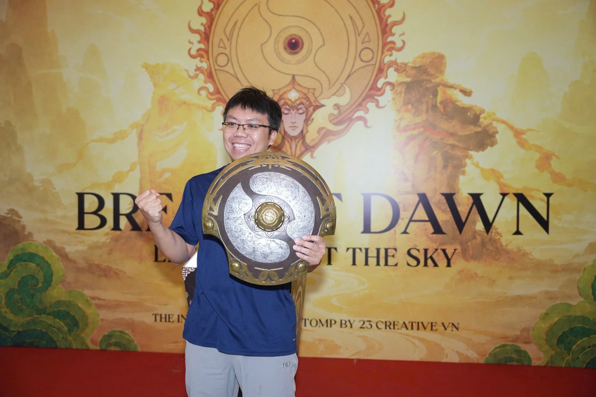 Khiên Aegis Dota 2 tỉ lệ 1:1 in 3D nhựa PETG tại Pubstorm Hà Nội hình ảnh #6 — In Mô Hình 3D