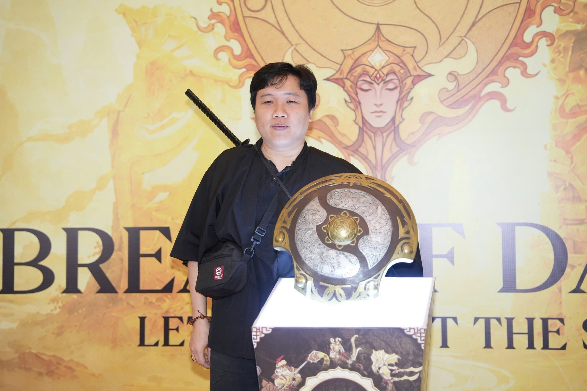 Khiên Aegis Dota 2 tỉ lệ 1:1 in 3D nhựa PETG tại Pubstorm Hà Nội hình ảnh #7 — In Mô Hình 3D